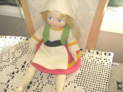 FELT ITALIAN DOLL 2598_09
